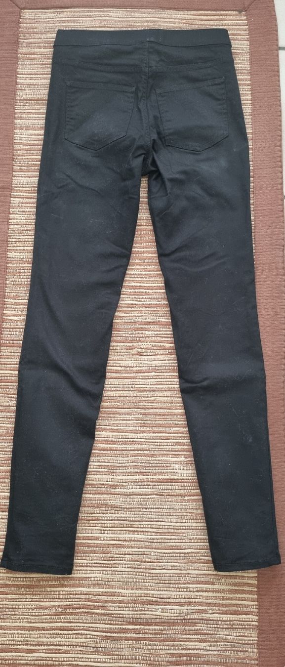Completi & Tailleur: Set Pull et Leggins by New Balance – Usato da Mendrisio venduto da ann_d9pf 4
