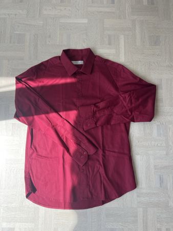 Herren Hemd ROYAL Slim Fit bordeaux Grösse M guter Zustand