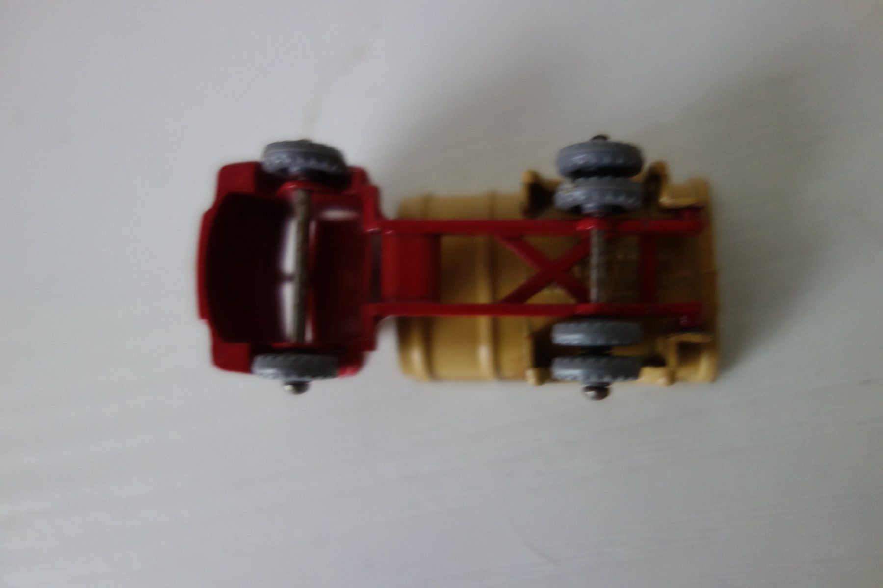 Matchbox Kit di modellismo & Modellini statici: LKW Modell Matchbox: Kipper – Usato da Schachen b Herisau venduto da Locophon 2