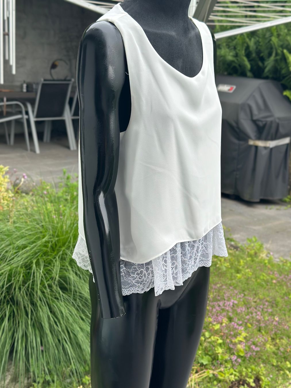 Zara Top: Weisses Sommer Top mit Spitze, Grösse S – Usato da Zufikon venduto da Modestil365 2