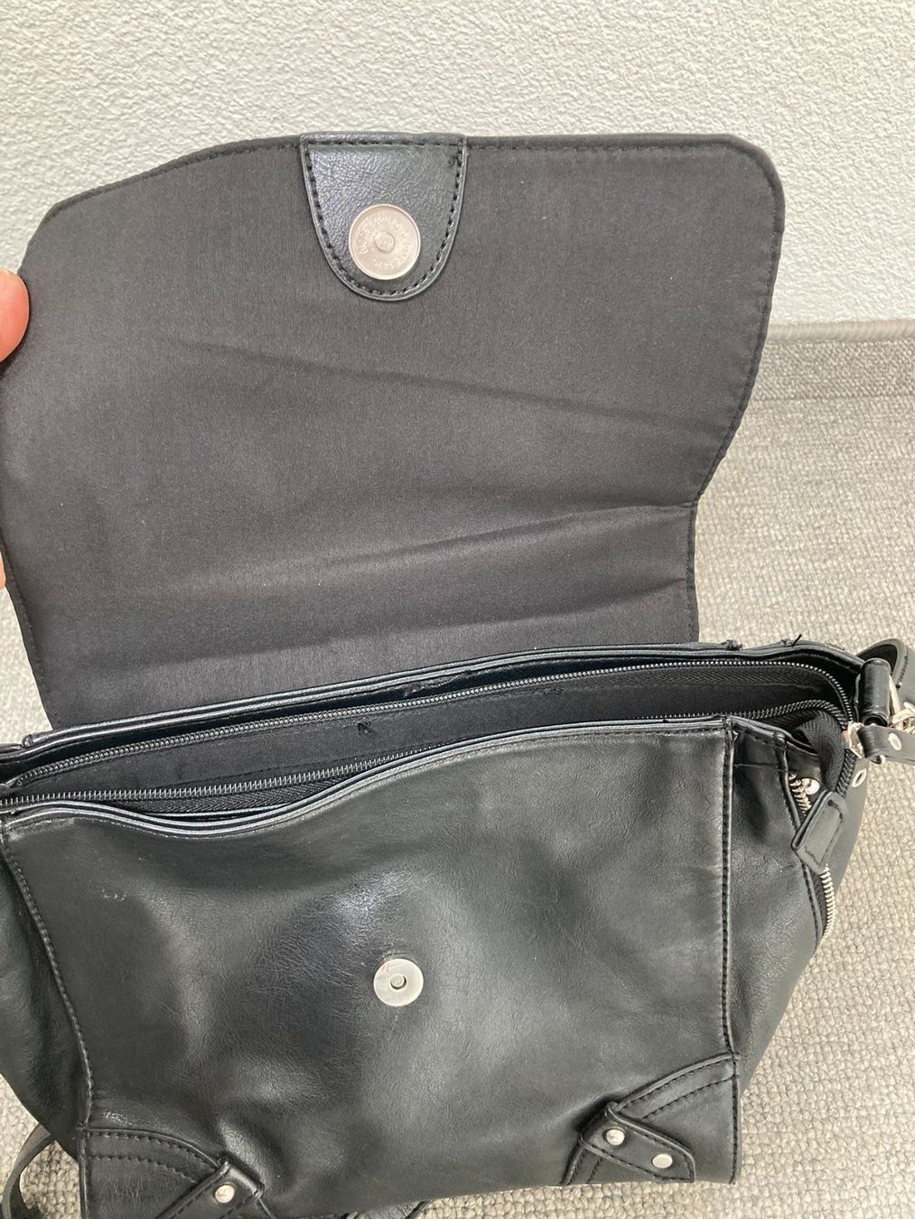 Sacs femmes: Handtasche schwarz – D'occasion à Matzingen par carola71 4