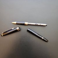 Montblanc Fineliner mit einem neuen Refill blau