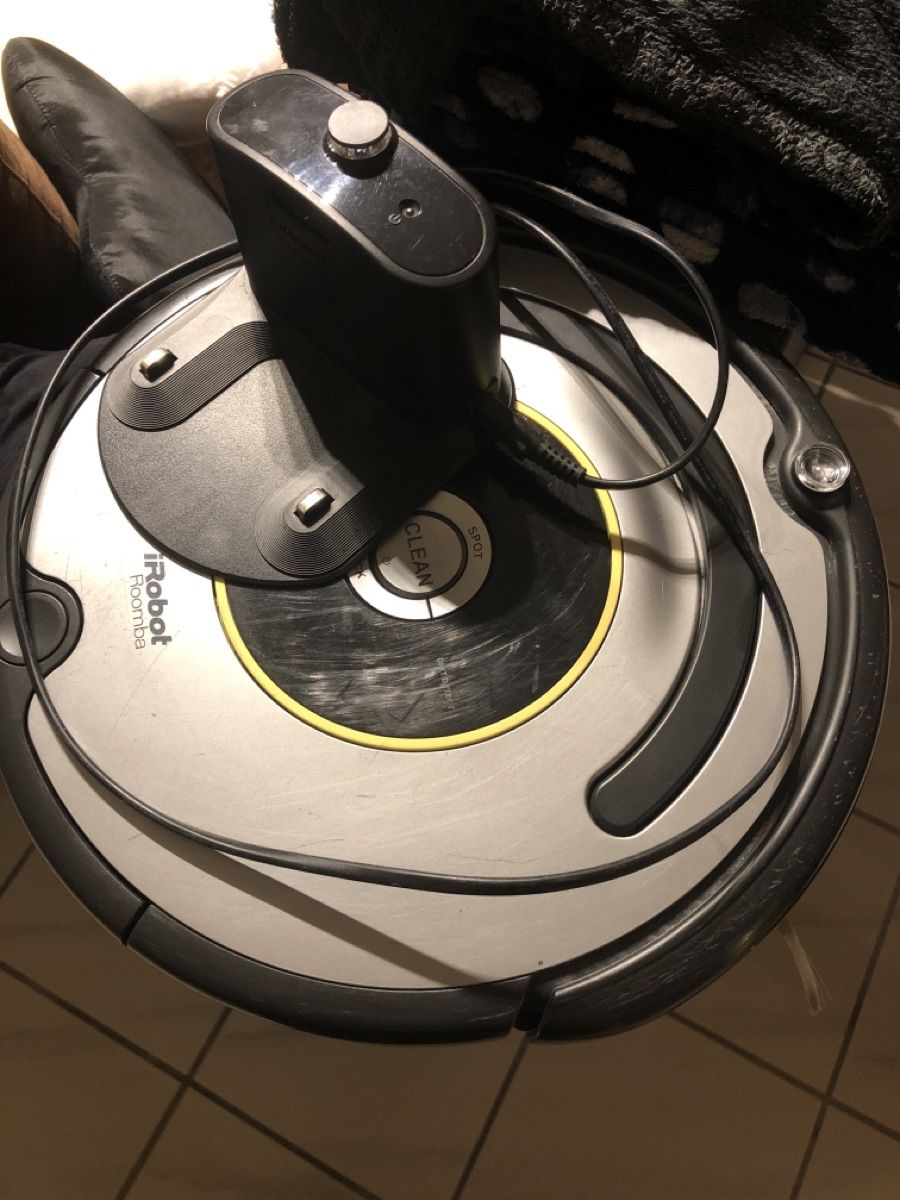 Altro per la casa: iRobot roomba(nur Bürste:) – Usato da Baltschieder venduto da Skyfall7 1