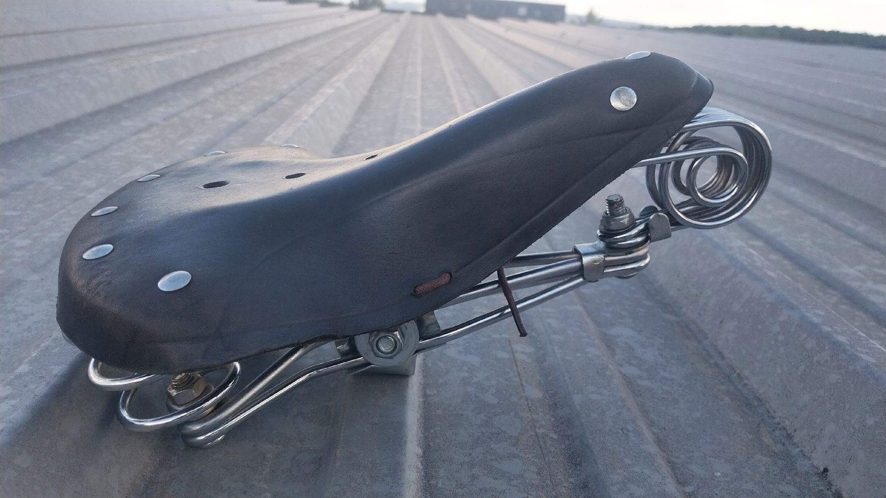 Tutti i ricambio per moto: Selle pour cyclomoteur  – Usato da chatelaine venduto da the_l5wf 2