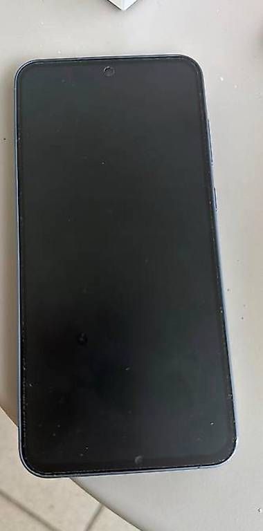 Samsung Portables: Samsung A55  Neuwertig  Panzerglas + Hülle – D'occasion à Uznach par sof_6tbd 2
