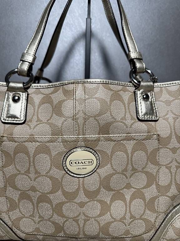 Borse da donna: Coach Tasche  – Usato da Dällikon venduto da Anna.s.45 2
