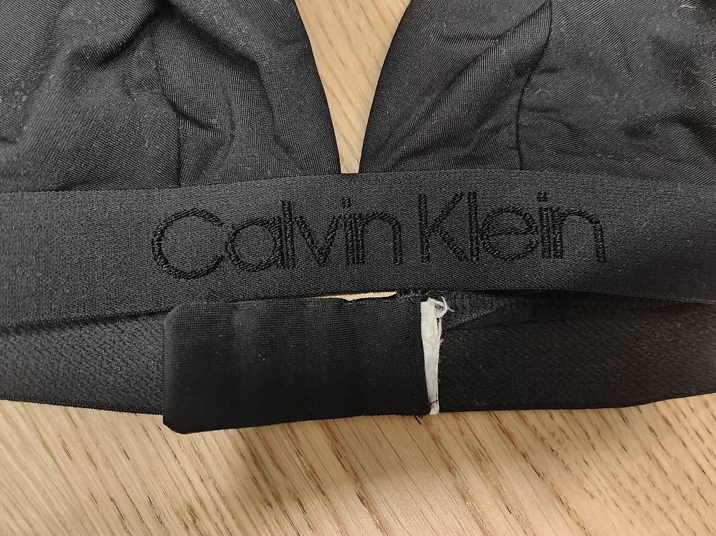 Sonstige Unterwäsche: Soutien-gorge Calvin Klein – Gebraucht aus Bernex von -dyo- 2