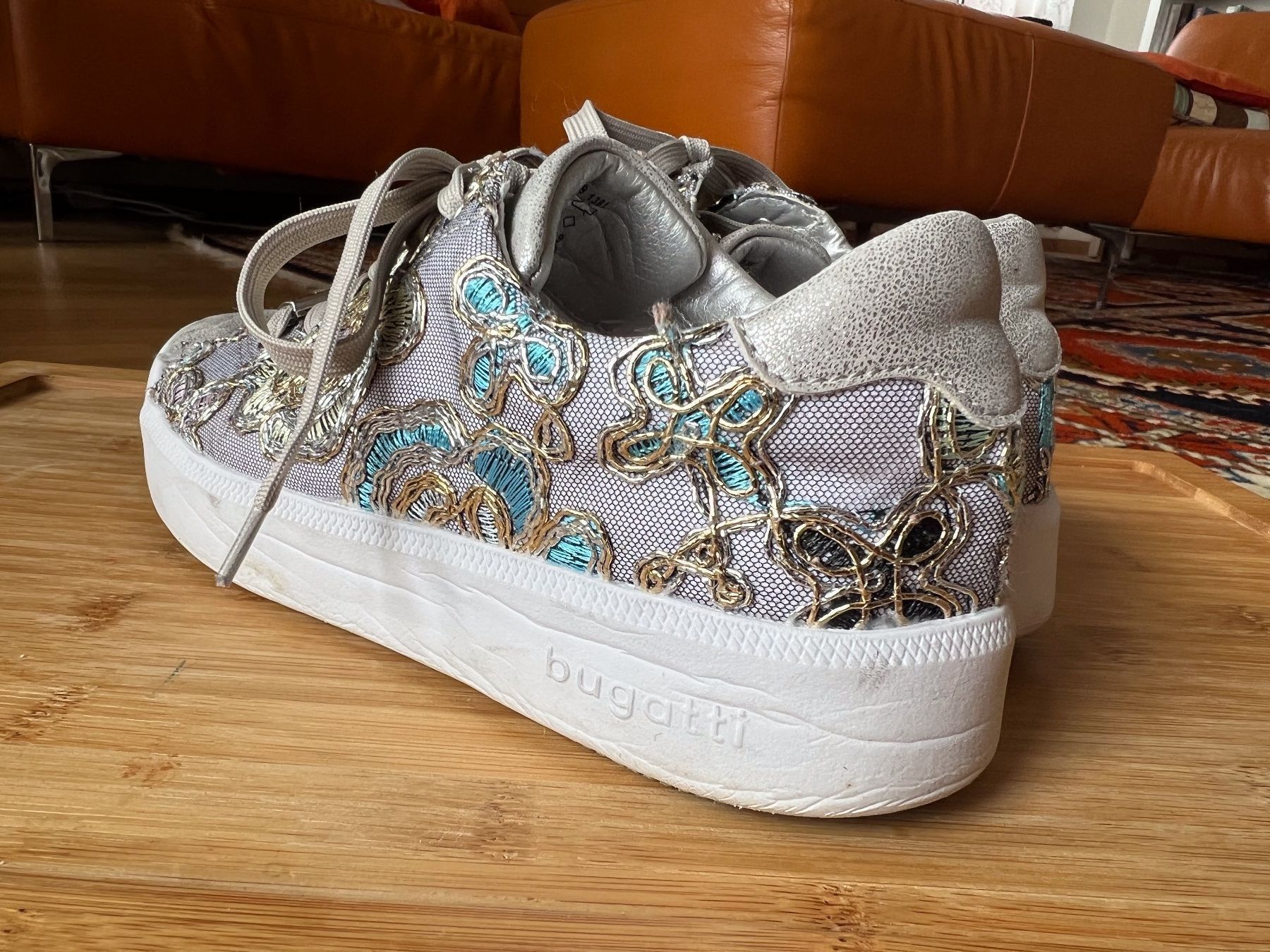 Bugatti Scarpe da donna: Bugatti Schuhe - Einlegesohle aus echtem Leder, Größe 37 – Usato da Tafers venduto da JP911 3