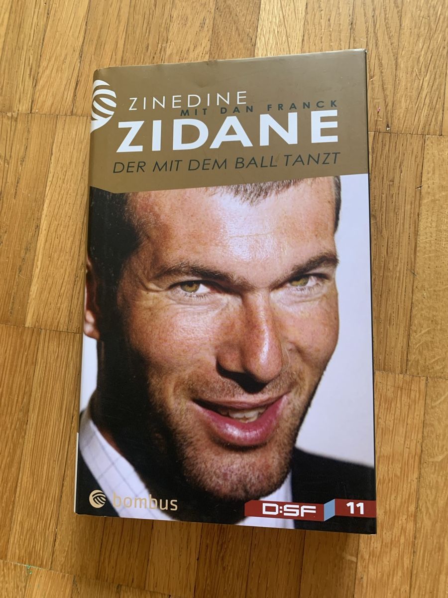 Libri: Zinedine Zidane – Usato da Wetzikon ZH venduto da jol_6cb8