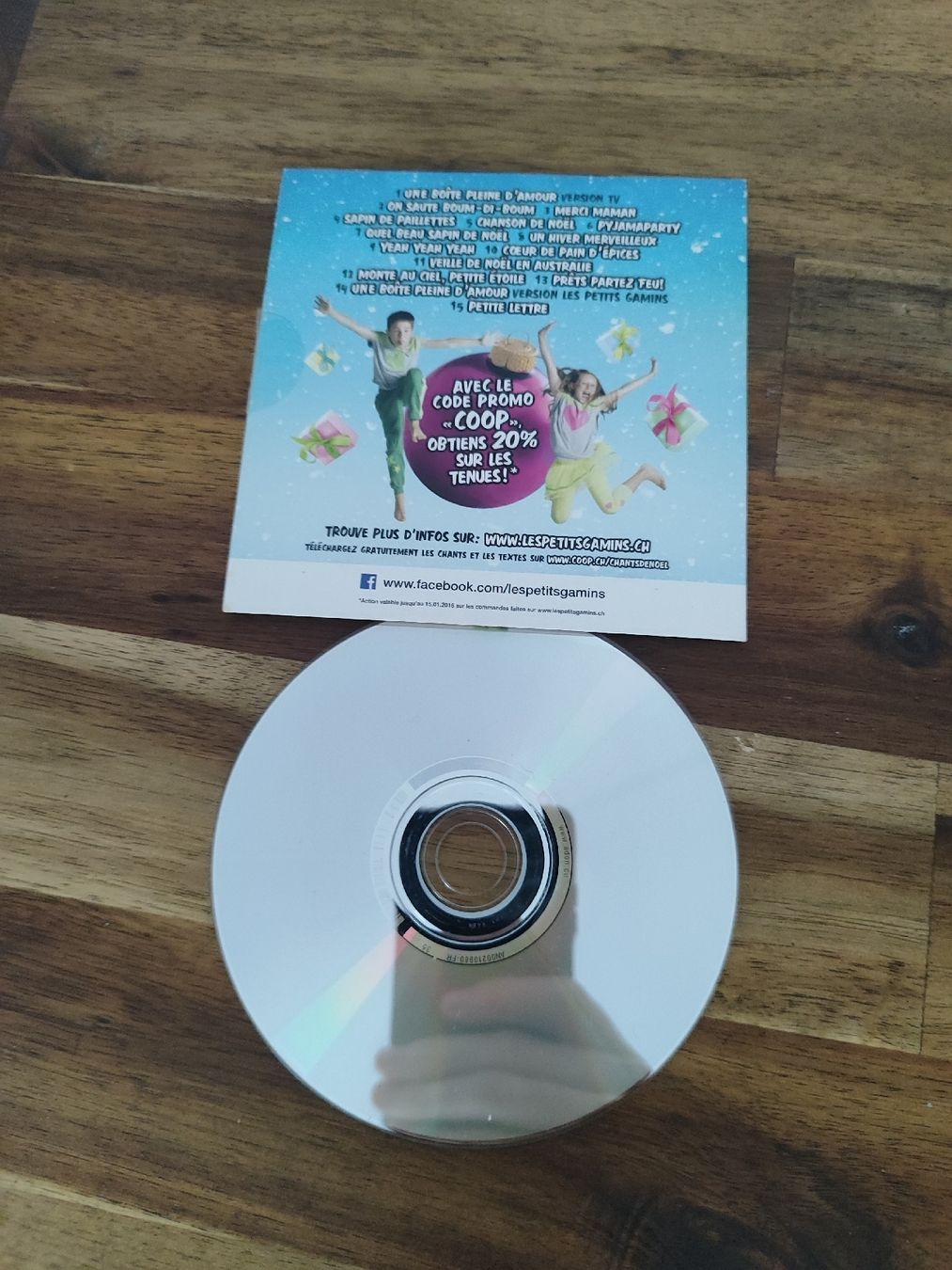 CD: CD Les Petits Gamins - Magie de Noël – Usato da Vétroz venduto da mrcl01 2