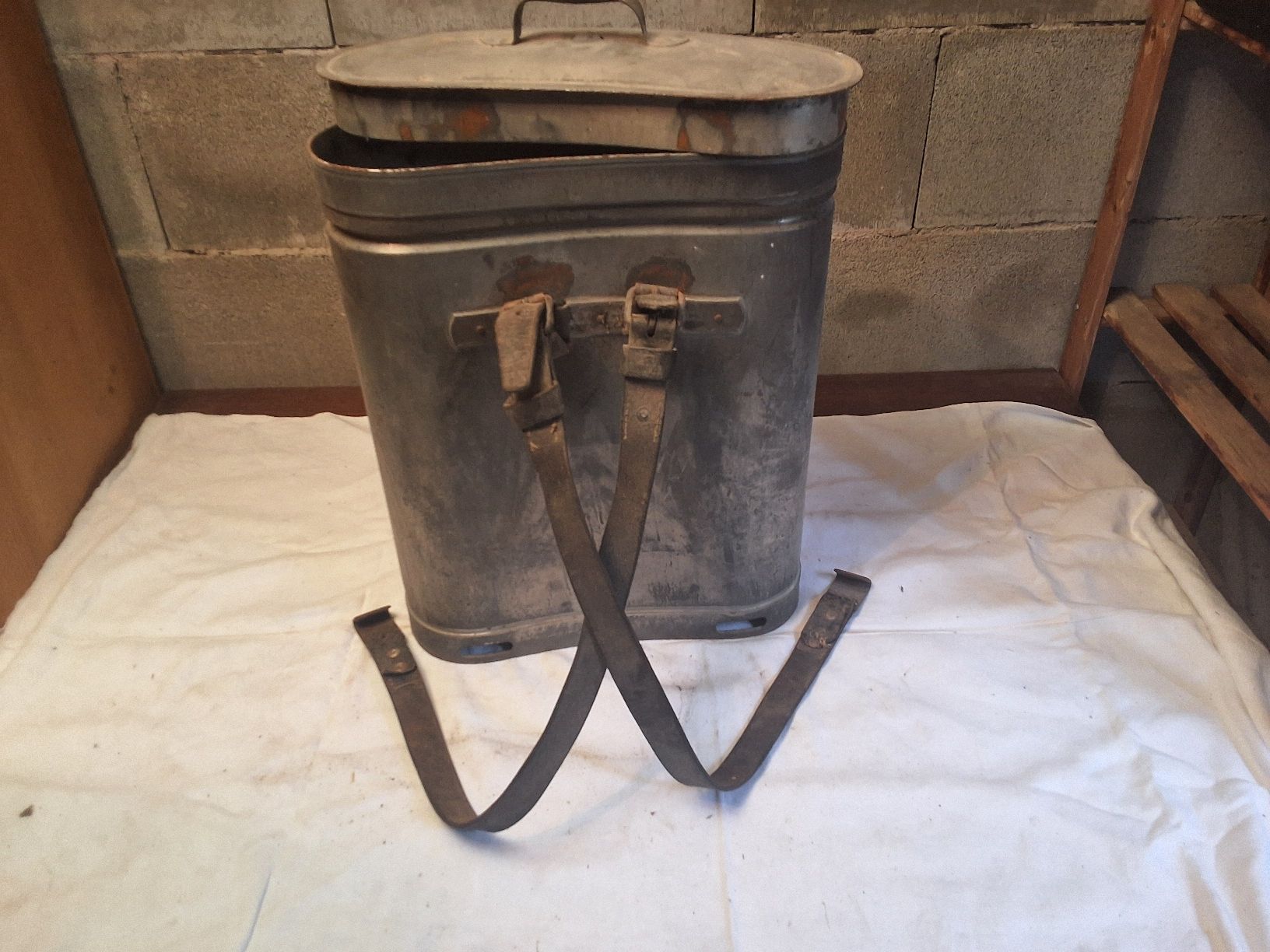 Altro per la casa: Milchbraente / Milchtanse – Usato da Mandach venduto da bbo_rf8n