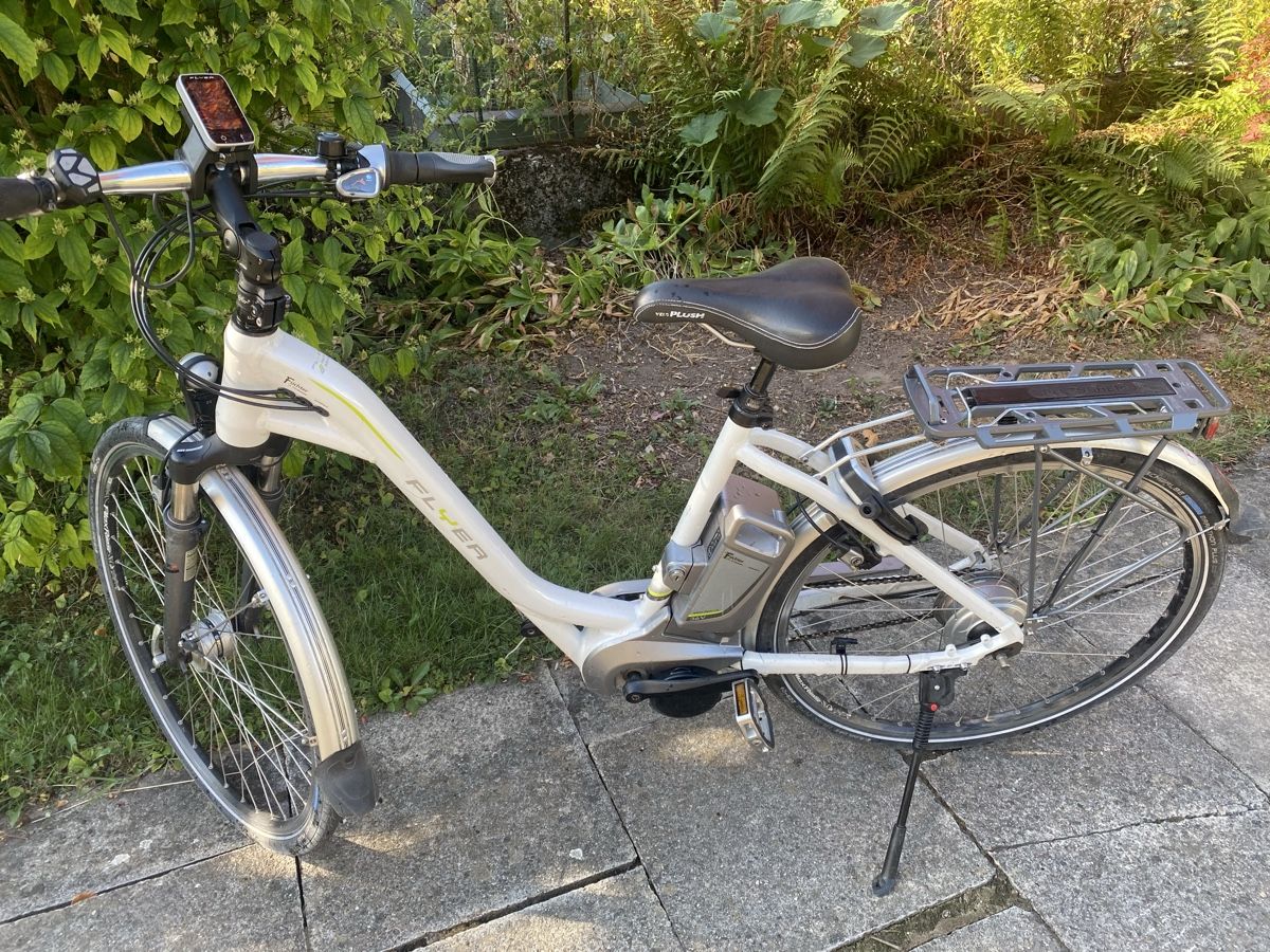 Velos: Flyer E Bike 28 Zoll – Gebraucht aus Schönenwerd von Tmani 1