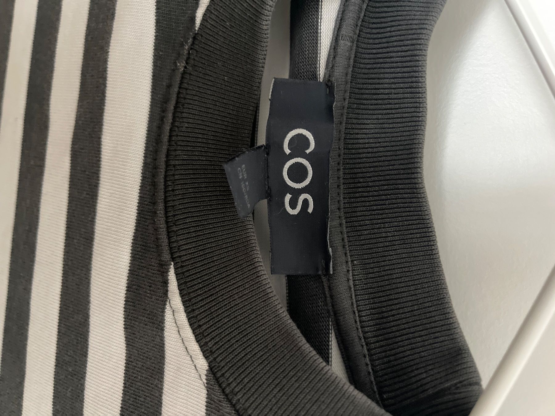 Cos Maglioni & Felpe: COS Shirt gestreift - Gr.  XS – Usato da Wetzikon ZH venduto da ev2_yg2g 1