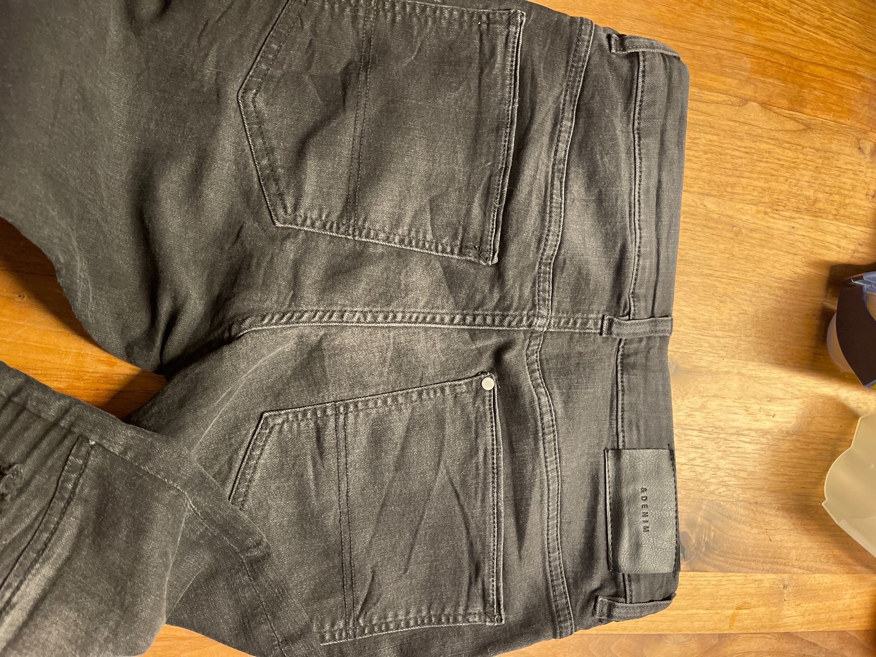 H&M Pantaloni: H&M Jeans – Usato da Schnottwil venduto da Garuso 2