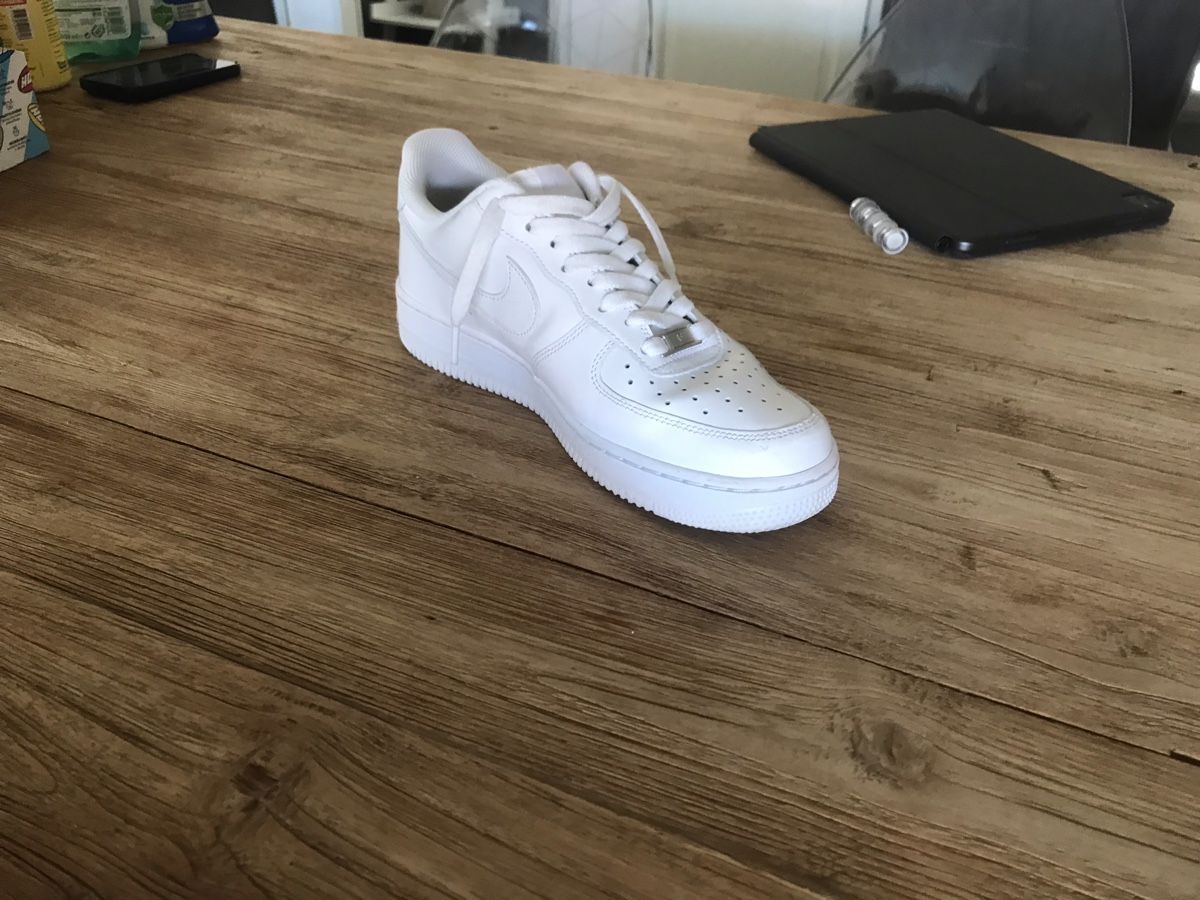 Nike Scarpe da uomo: Nike Air Force 1 Größe 42 – Nuovo (secondo la descrizione) da Frauenfeld venduto da mvd_68dv 4