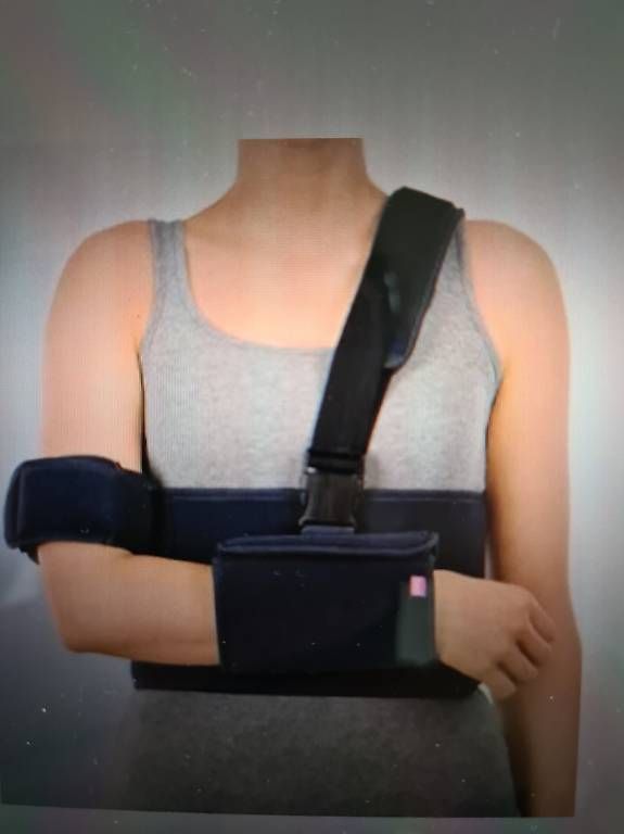 Medizinische Geräte: Orthese Arm Schulter – Gebraucht aus Zürich von 5fingerrolf