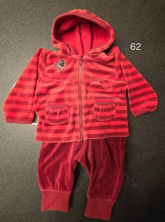 Rot gestreiftes Baby-Velours-Set Gr. 62, super erhalten 🧸