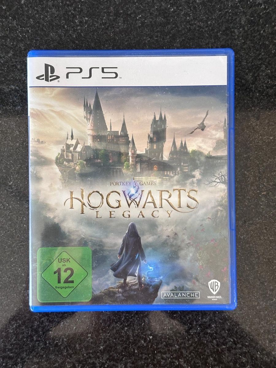 Giochi: Hogwarts Legacy PS5 Spiel gebraucht  – Usato da Immensee venduto da mei_x2n6