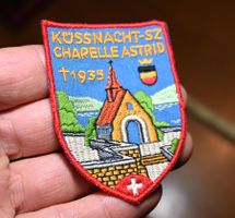 VINTAGE Badge KÜSSNACHT-SZ astr nos ST. GALLER STICKEREI abz