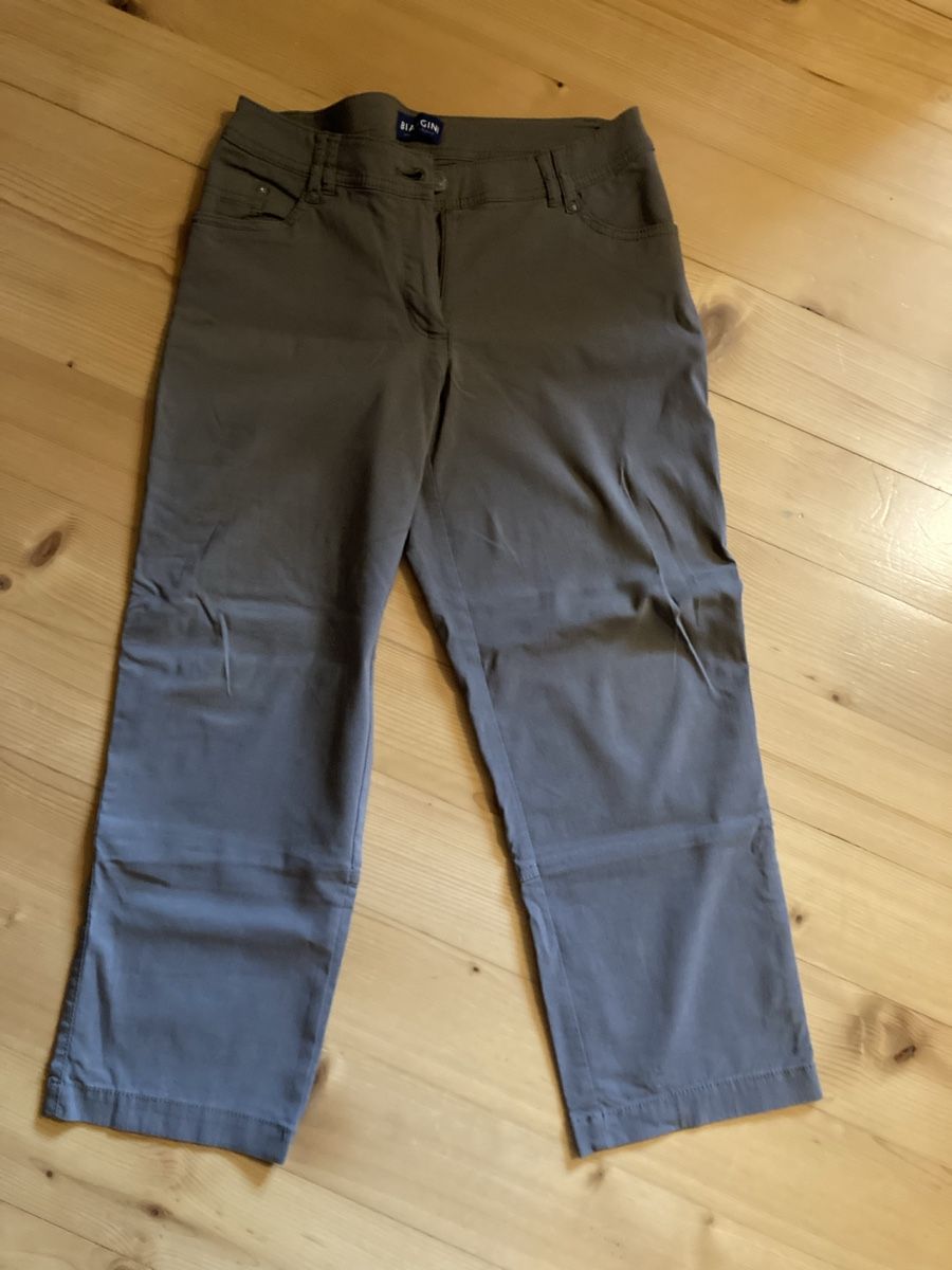 Pantaloni: 7/8 Hose Gr. 38 – Usato da Mülenen venduto da Rapunzel99