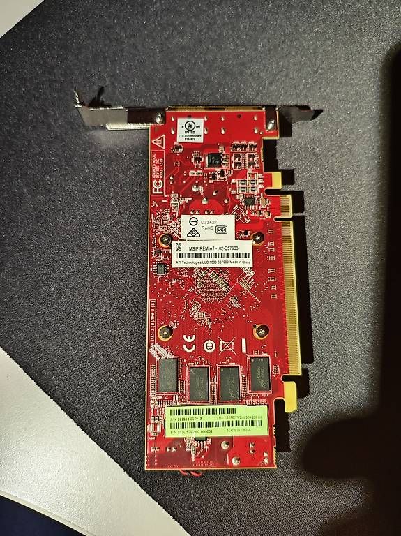 Amd Cartes graphiques: AMD FirePro W2100 – D'occasion à Neuenkirch par Metal_666 2