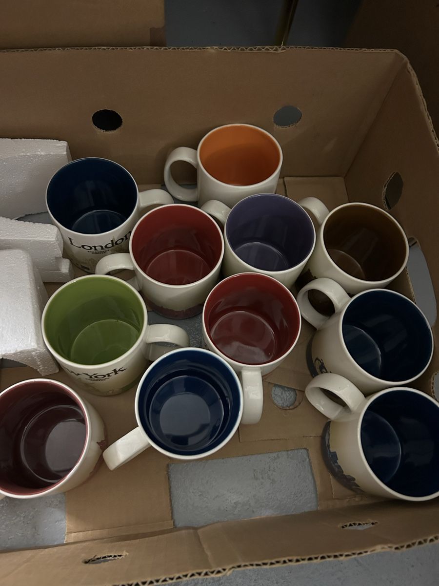 Starbucks Tazze: 33 Stk. Starbucks Tassen Sammlung Mug – Usato da Bern venduto da floorball_zoro 3
