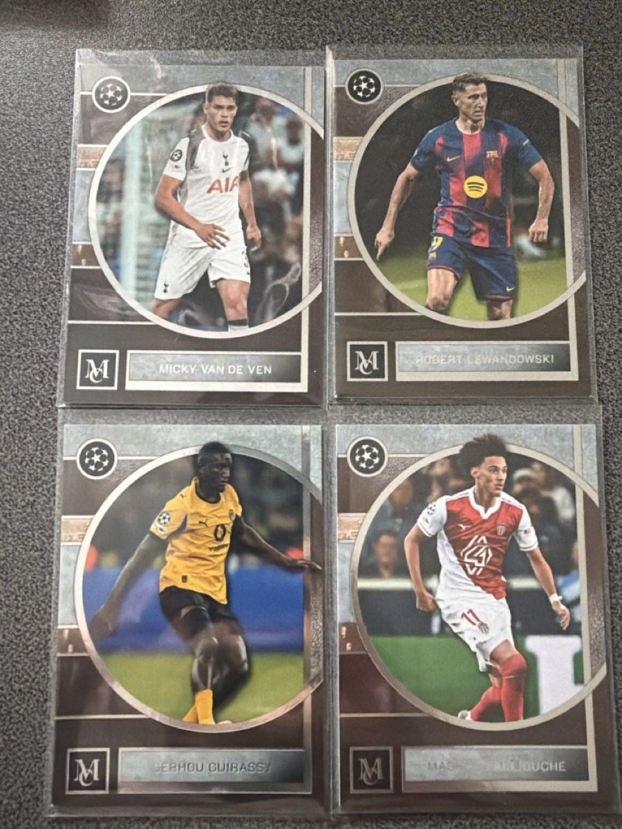 Topps Cartes à collectionner: Topps museum cards – D'occasion à S. Antonino par Mc2495