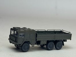 VE1- Roco Militär MAN Pritsche