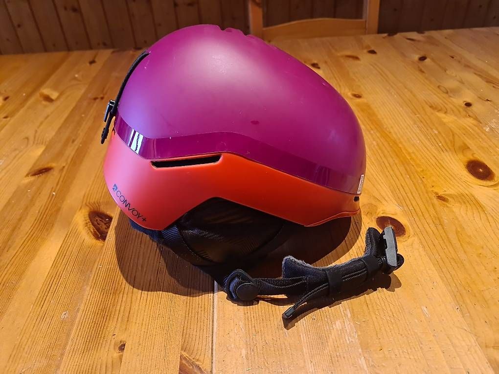 Helme: Casque de ski enfant (51-55cm) – Gebraucht aus Châtel-St-Denis von max_fri