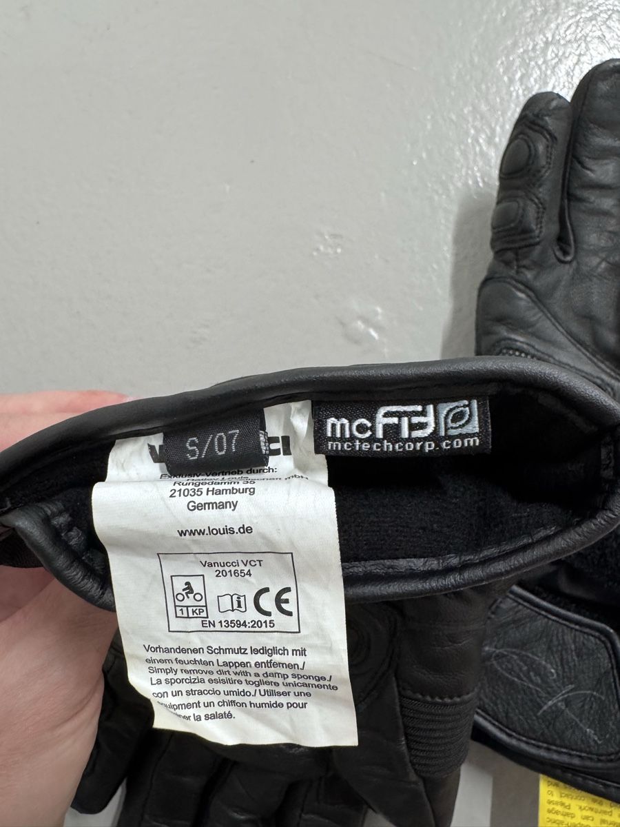 Vanucci Guanti & manicotti: Vanucci Winterhandschuhe Gr. S – Usato da Glattfelden venduto da Schuggi_21 2