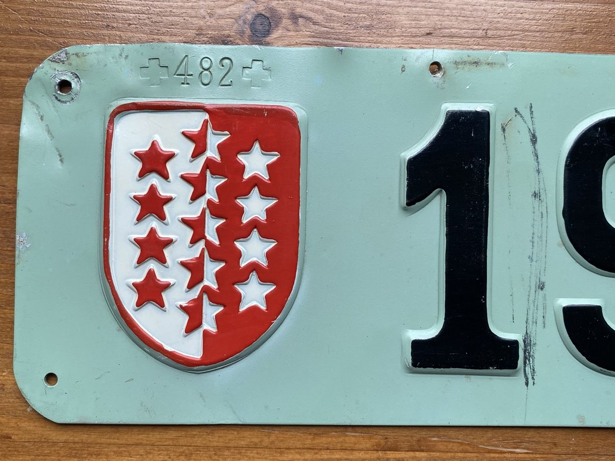 Hürlimann Insegne: Antique plaque VS pour tracteur Oldtimer – Usato da Cossonay-Ville venduto da Jeromek 2