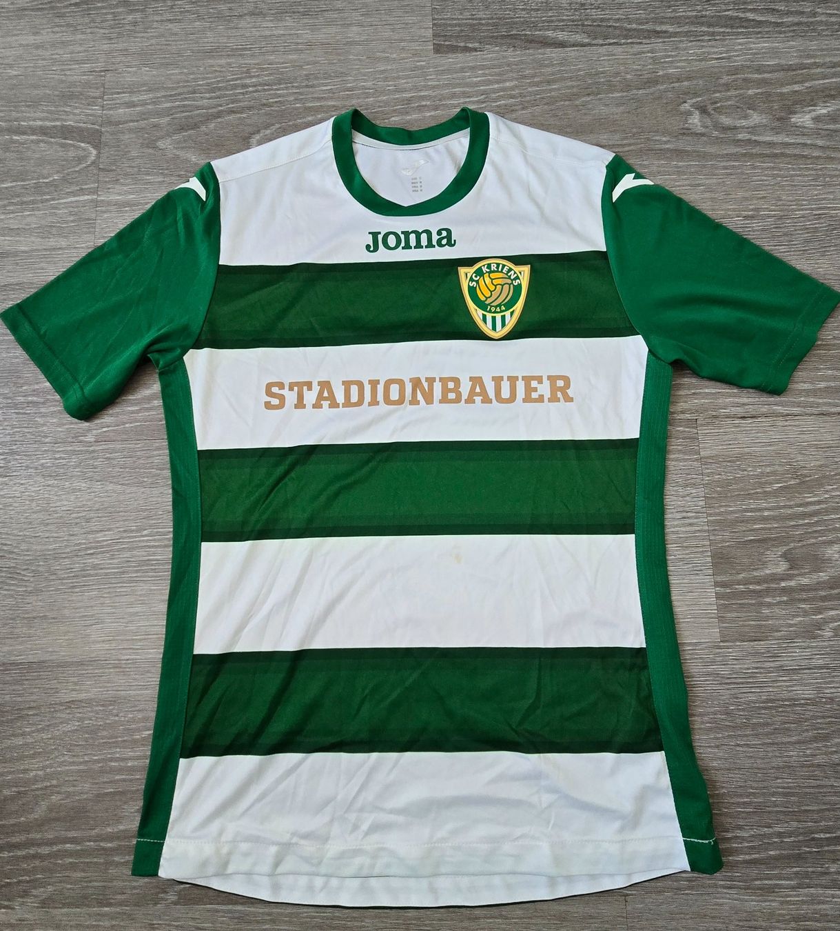 Canottiere & Pantaloni: Kriens | 2017 | Stadionbauer – Usato da Zollbrück venduto da