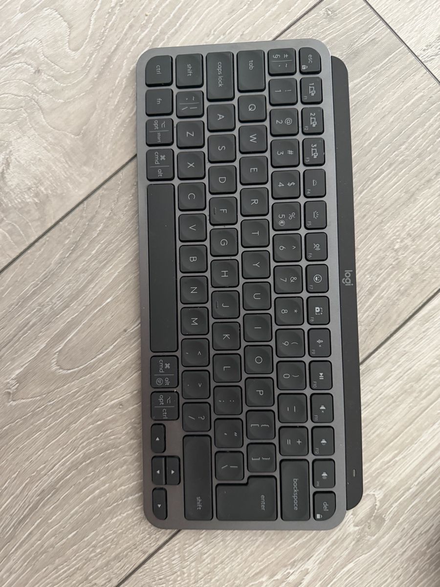 Logitech Claviers: Logitech MX Keys Mini Business – D'occasion à Zürich par buy_d5vz 1