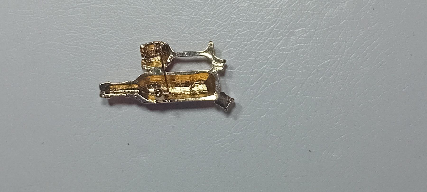 Broschen & Nadeln: modeschmuck,brosche,,mit kristall – Neu (gemäss Beschreibung) aus Basel von bij_5hqd 2
