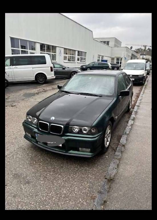 Automobili: BMW E36 316i  – Usato da Alt St. Johann venduto da Ker_Ca97