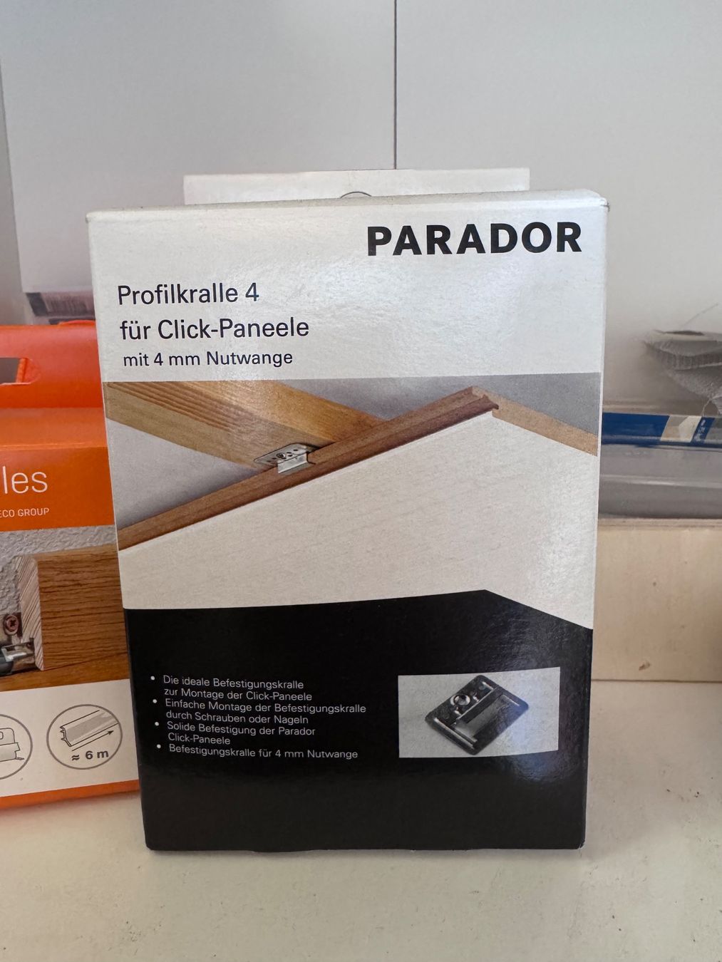 Pareti & Soffitti: Profilkralle 4 Parador 1Pack à 125 Stk – Nuovo e nell'imballaggio originale da Bern venduto da Hypenotic98