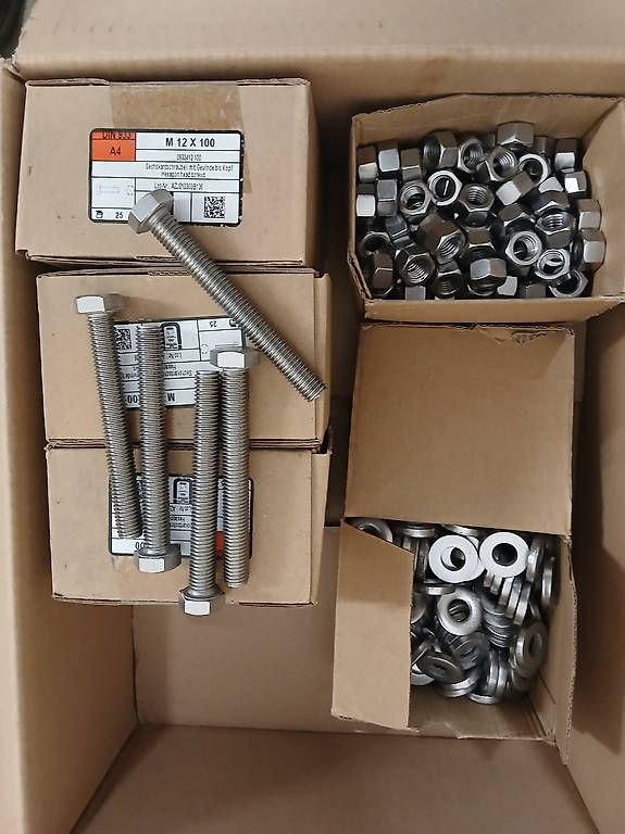 Alle Werkzeuge: Inox Edelstahl Schrauben Muttern U-Scheiben M12 – Gebraucht aus Wölflinswil von Mechaniker 1