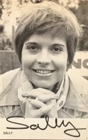 Sally Schweizer Sängerin Autogramm signiert Foto 10x15cm