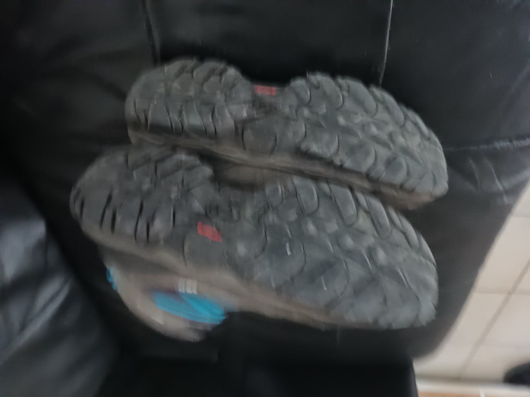Salomon Chaussures hommes: Shossure SALOMON 38 – D'occasion à Bevaix par MD1967 1