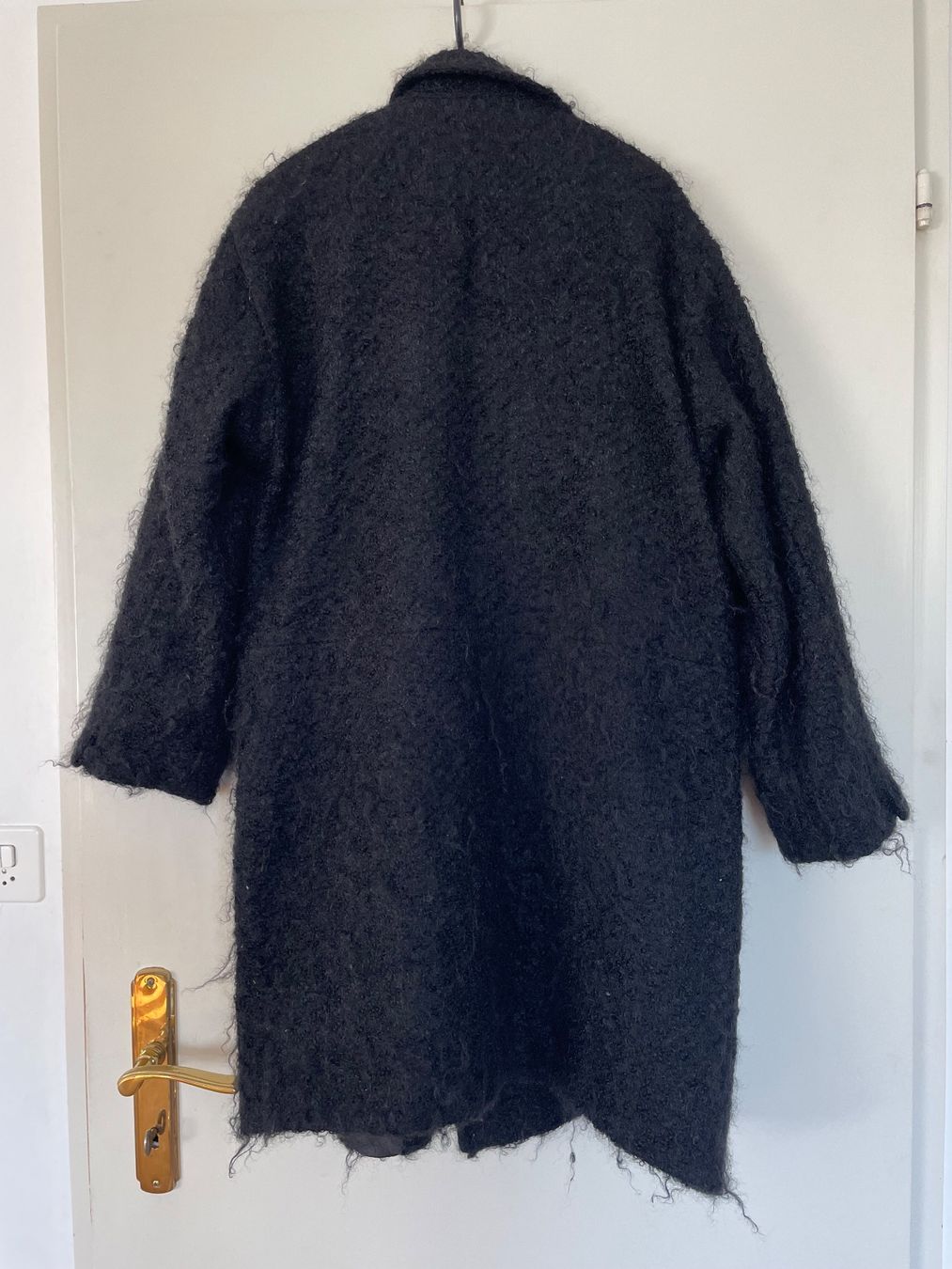 Bally Mäntel: BALLY Schwarzer Wollmantel Gr.38 – Gebraucht aus Unterentfelden von mar_kg6w 1