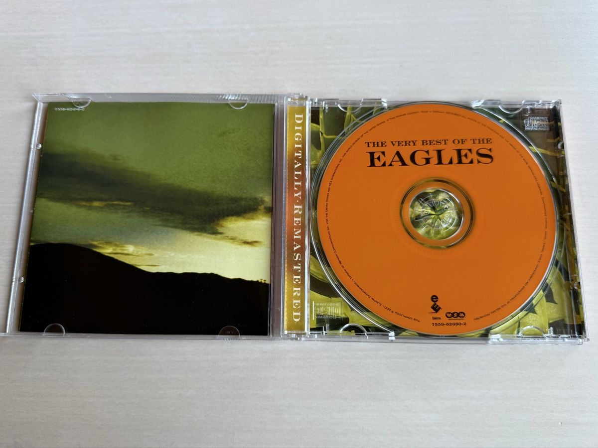 CD: The Very Best of The Eagles CD – Usato da Oberried Brienz venduto da Chyara 2