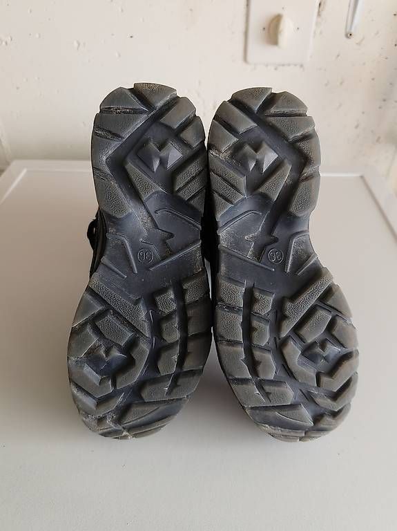 46 Nord Scarpe per ragazzi: 46 Nord Winterschuhe Grösse 36 – Usato da Grossdietwil venduto da wichtel28 3