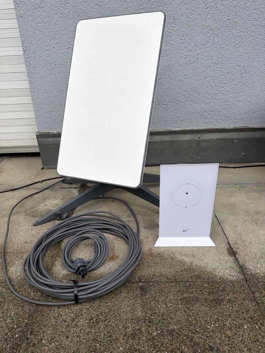 Technique de radiocom: Starlink Standard Kit Antenne Gen. 2 – Neuf (Voir description) à Au SG par markus_gasser