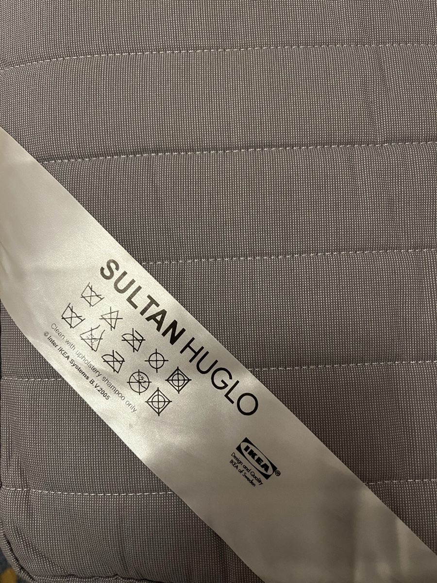 Ikea Letti: IKEA Sultan Bed Base + Mattress – Usato da Emmenbrücke venduto da vic_nx9v 1