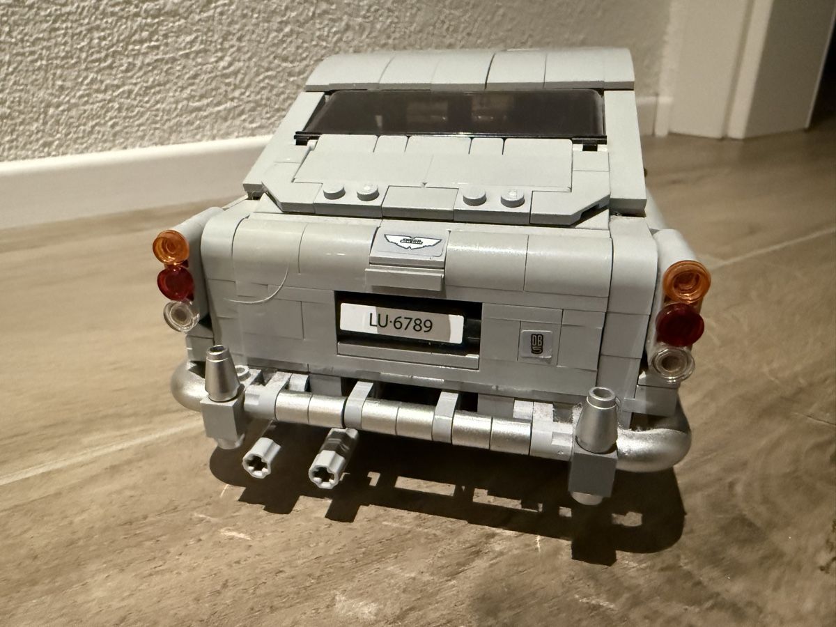 Lego Kit di costruzioni: Lego Aston Martin DB5 – Usato da Oberglatt ZH venduto da Weeman007 5