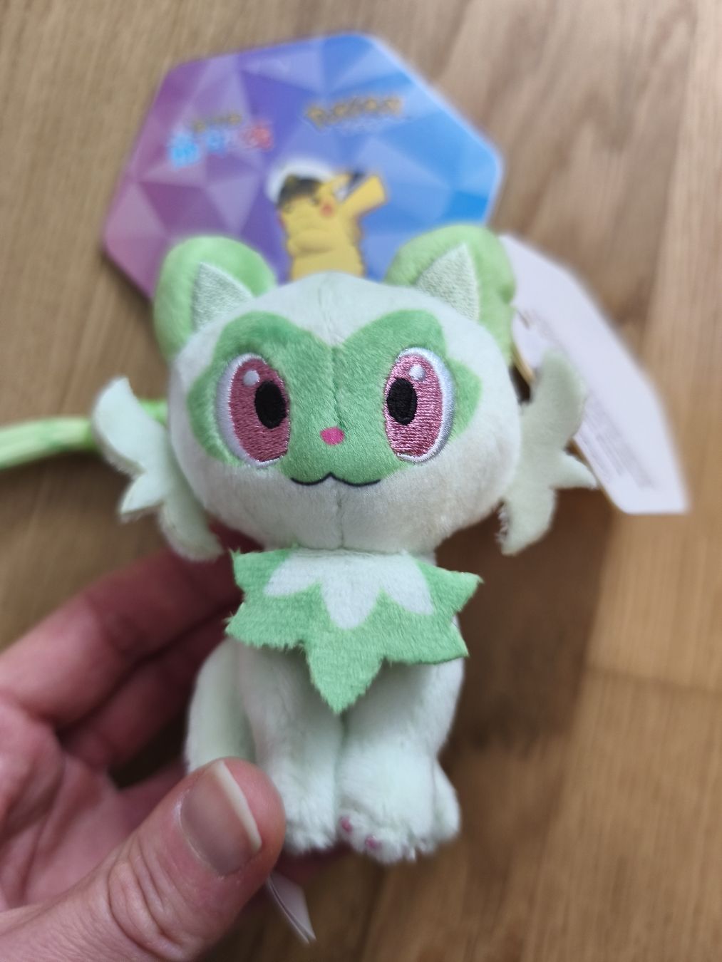 Pokémon Portachiavi: Pokémon Schlüsselanhänger Sprigatito – Nuovo (secondo la descrizione) da Näfels venduto da ChocolateMuffin 2