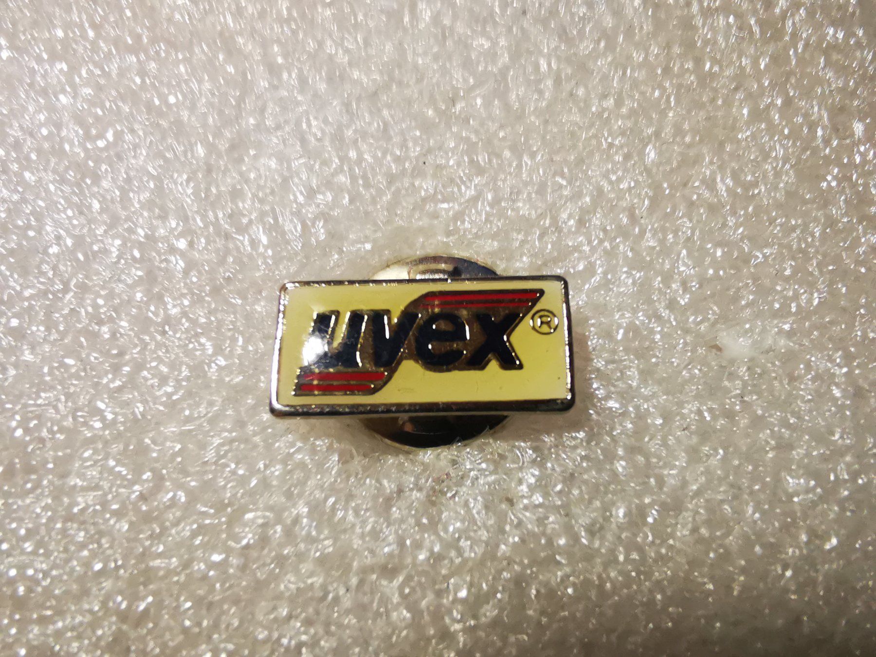 Placchette & Badge: Ansteckpin 8: uvex – Usato da Oppligen venduto da Pin-Fall-Shop
