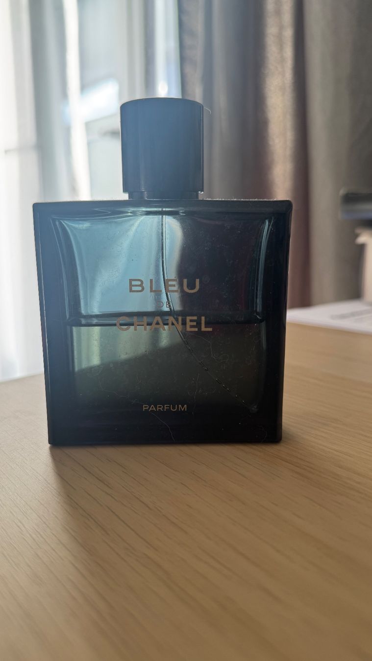 Chanel Profumi & Eau de Toilette: Bleu de Chanel Parfum – Usato da Beringen venduto da cnonlloyd