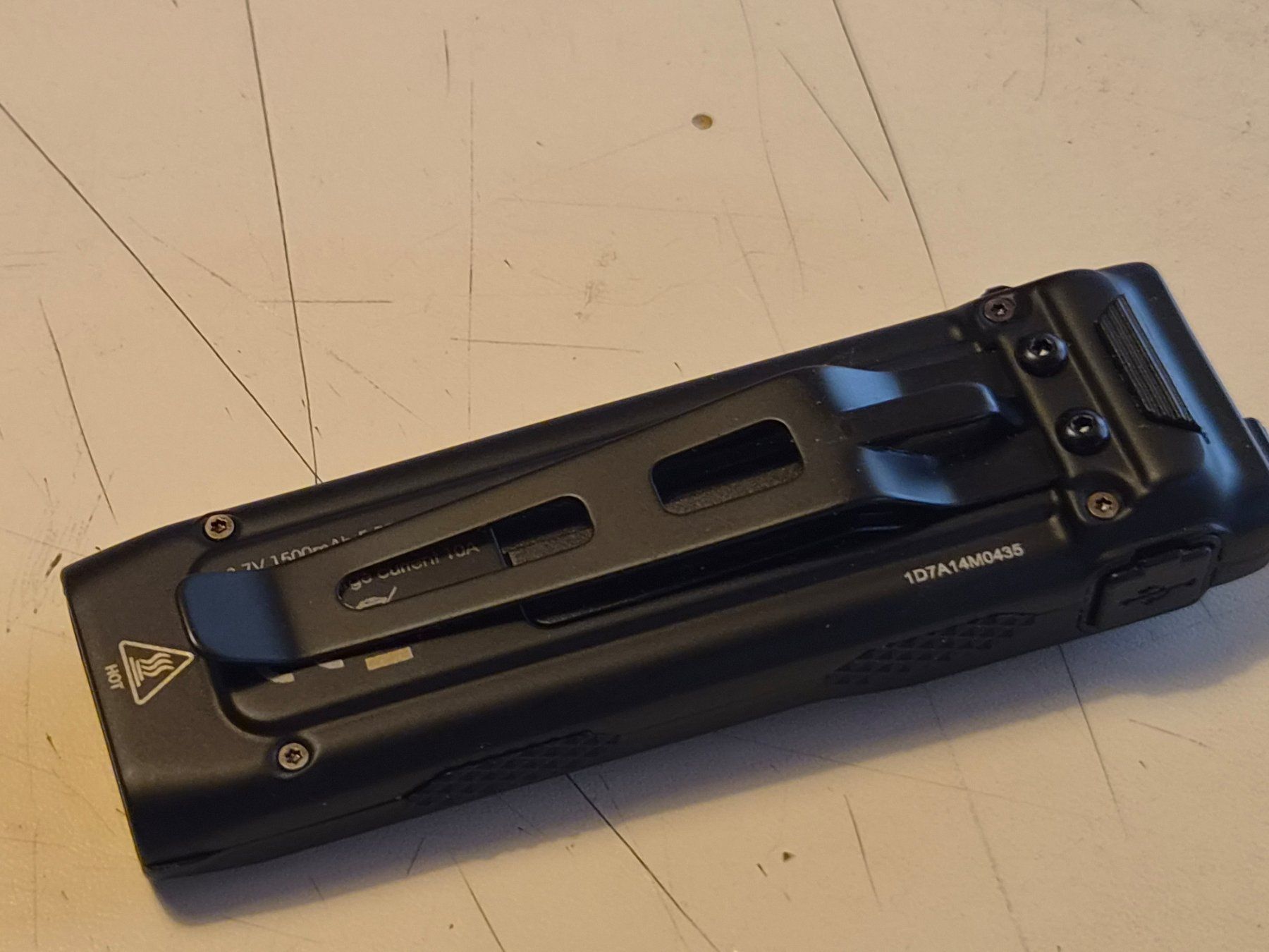 NiteCore Lampade: Ultrakompakte LED Leuchte Nitecore EDC23 2500 Lumen – Usato da Pratteln venduto da Motodrom 4