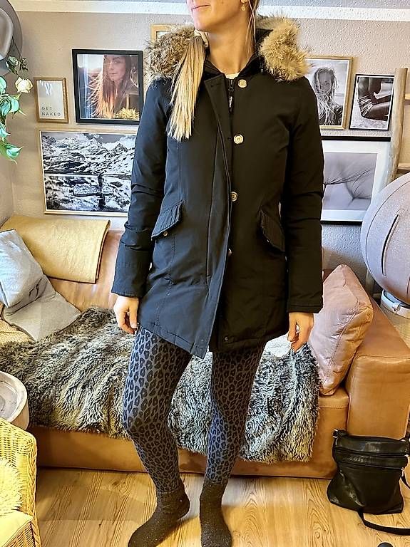 Woolrich Mäntel: Woolrich Parka Daunenjacke M – Gebraucht aus Pontresina von by_veve